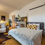 Homestay Ruska Prague